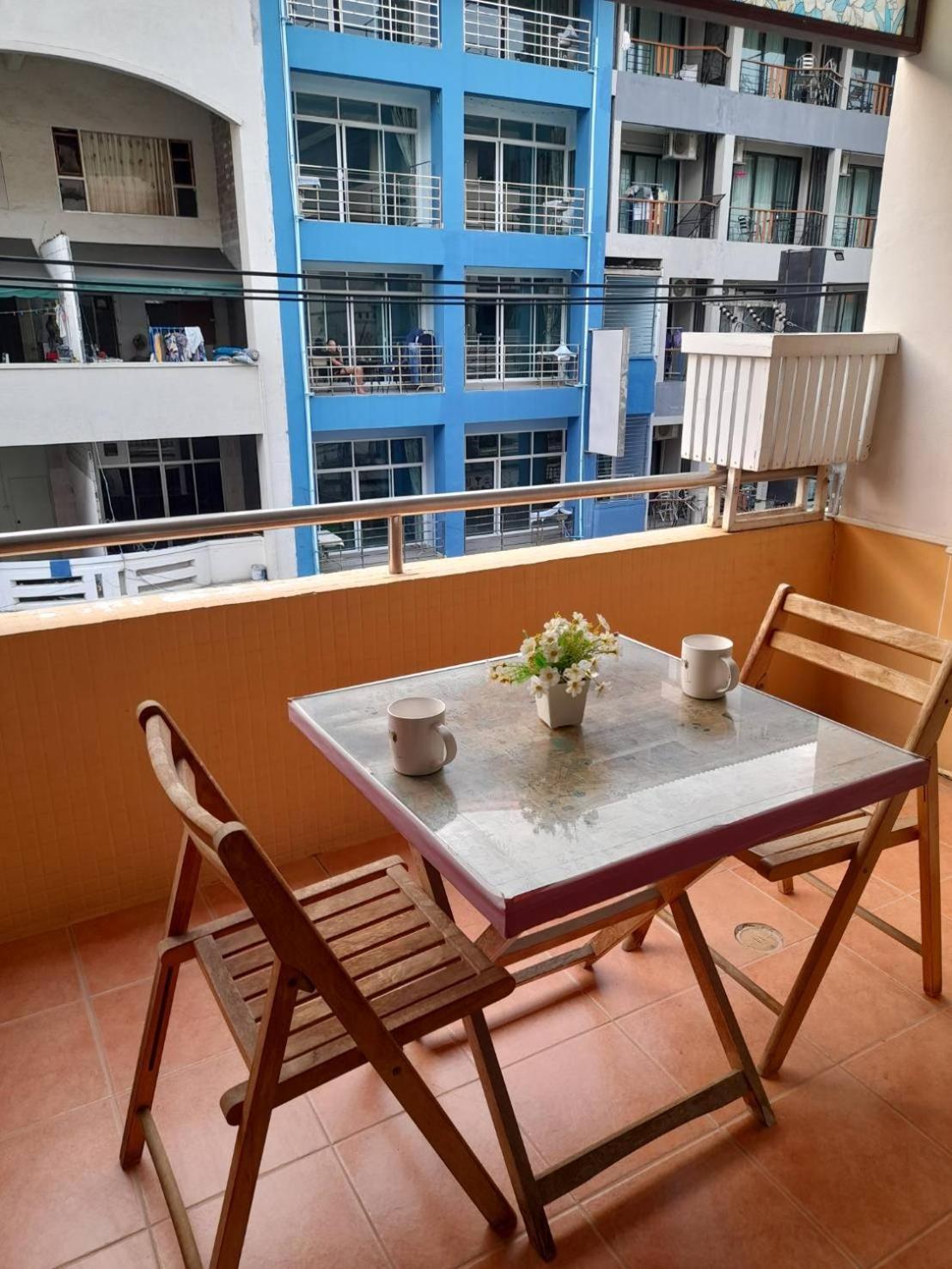 Apartmán White House By Sorot ตึกขาวโดยโสรฬ Jomtien pláž Exteriér fotografie