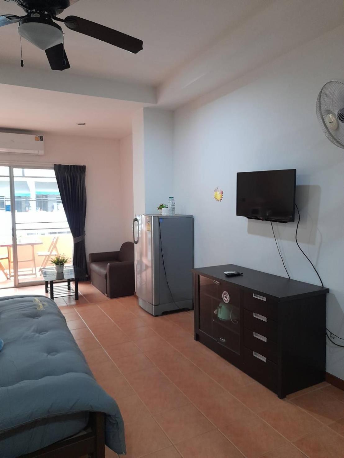 Apartmán White House By Sorot ตึกขาวโดยโสรฬ Jomtien pláž Exteriér fotografie
