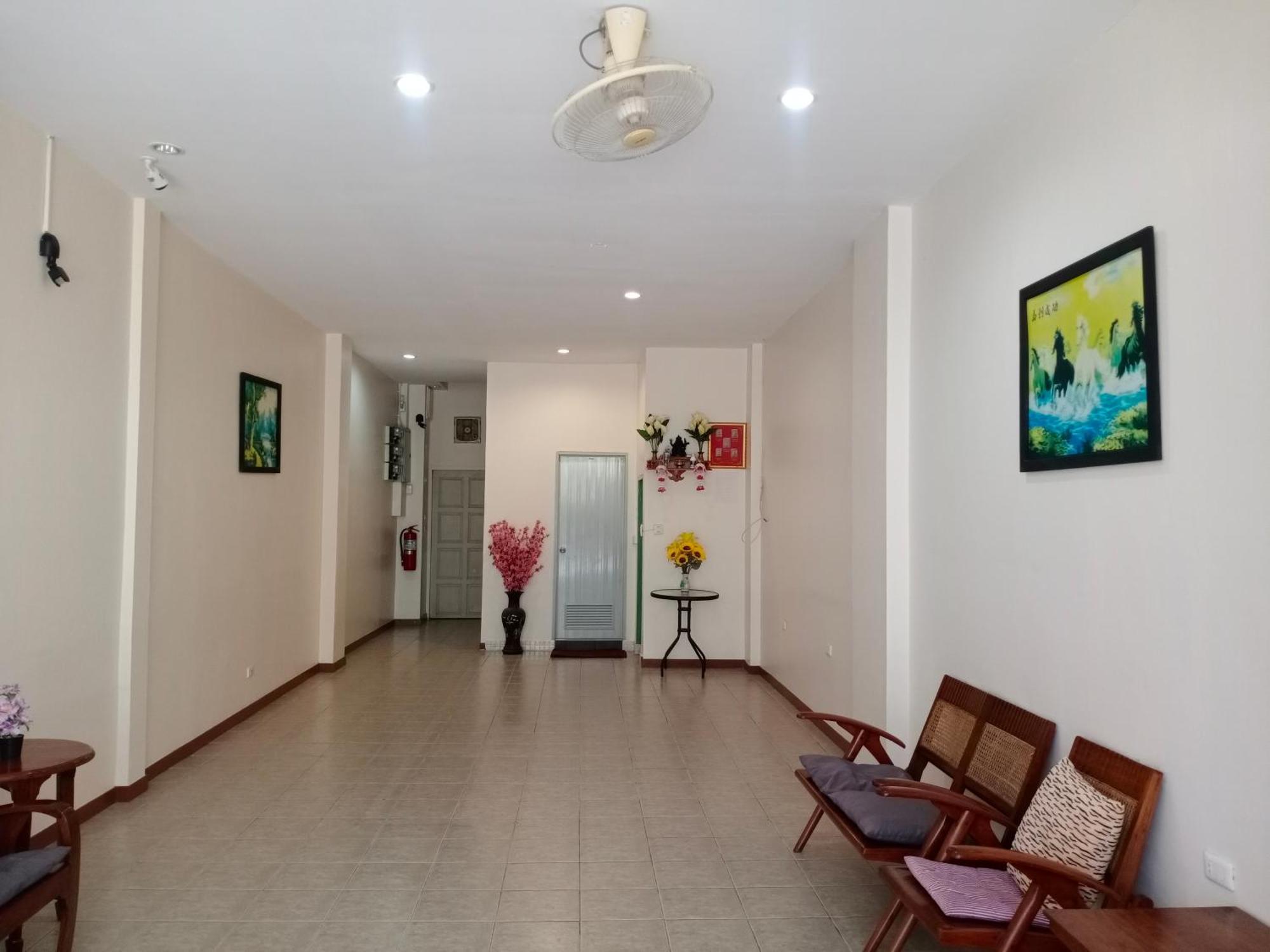 Apartmán White House By Sorot ตึกขาวโดยโสรฬ Jomtien pláž Exteriér fotografie
